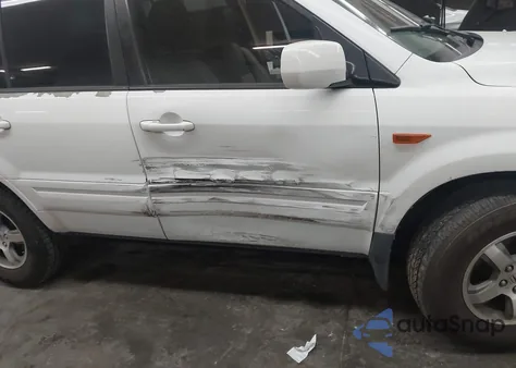 2008 Honda Pilot Ex-L z USA, uszkodzony, nr VIN 5FNYF28748B027455